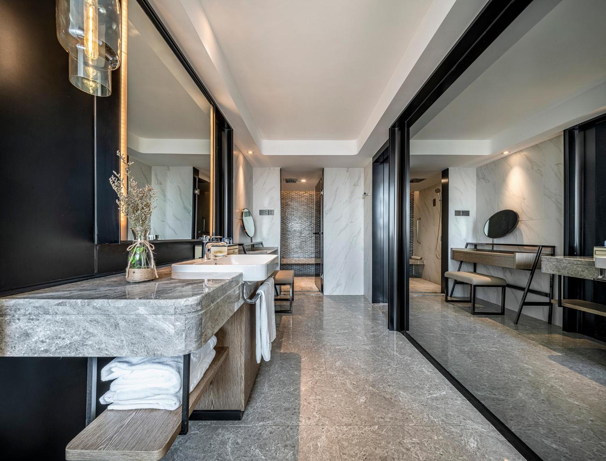 Hotel Landmark Canton Екстериор снимка