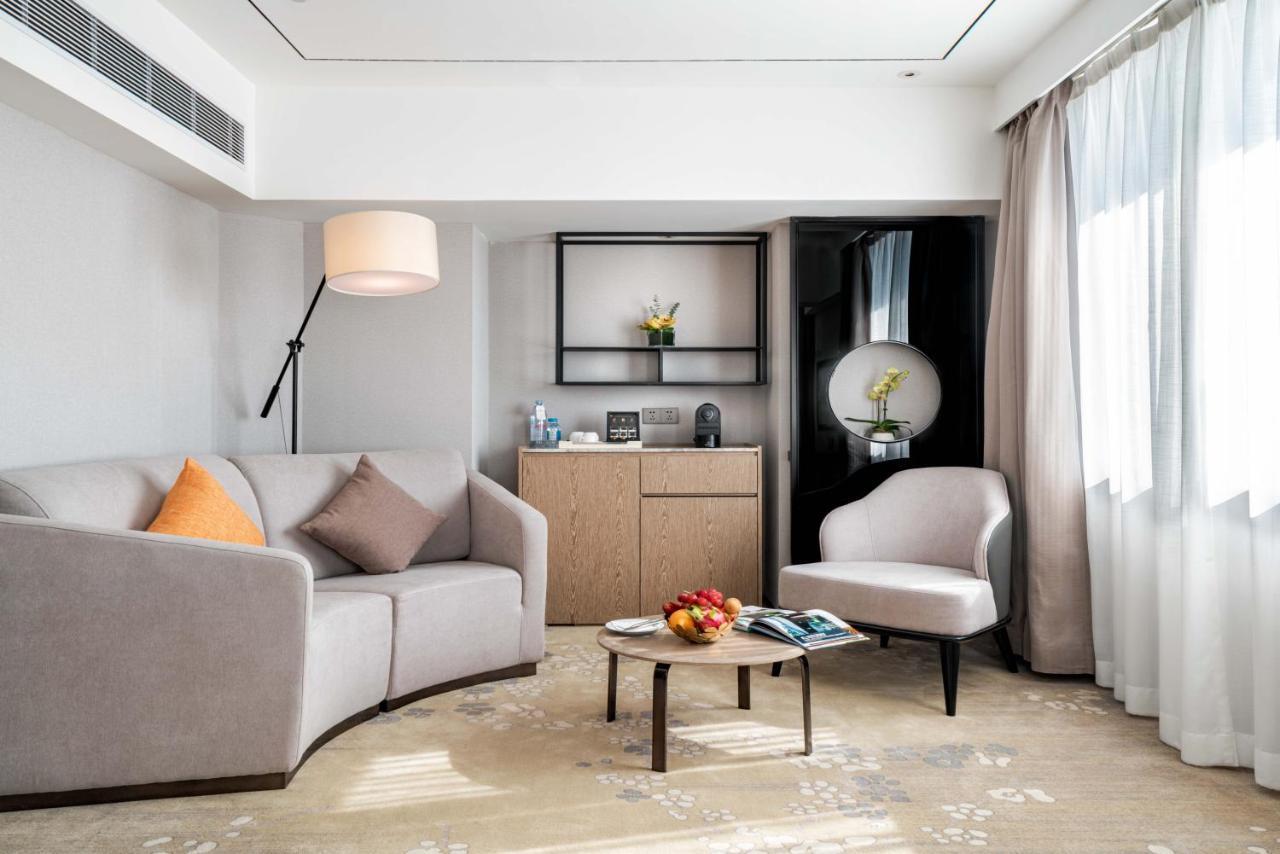 Hotel Landmark Canton Екстериор снимка